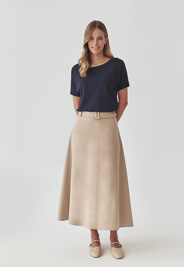 LADIES’ SKIRT WITH DECORATIVE BELT AND A BUCKLE - ORMI LADIES’ SKIRT WITH DECORATIVE BELT AND A BUCKLE - ORMI BEŻOWY 1