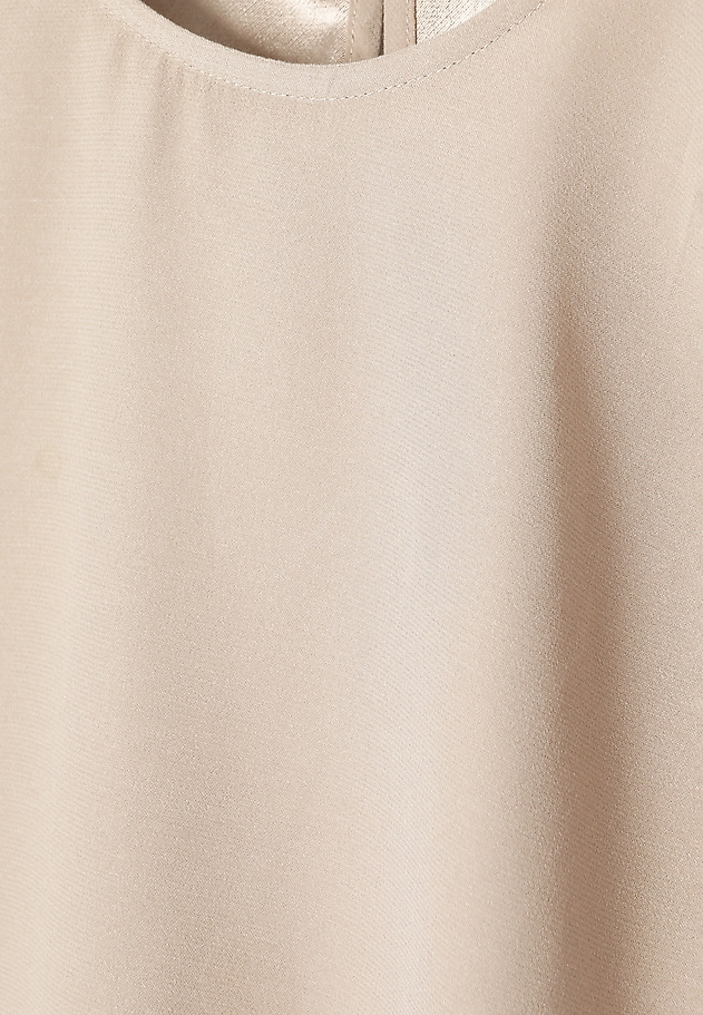 BLUZA IZ VISKOZE Z GUBAMI - ZIMO 1 BLUZA IZ VISKOZE Z GUBAMI - ZIMO 1 BEŽ 7
