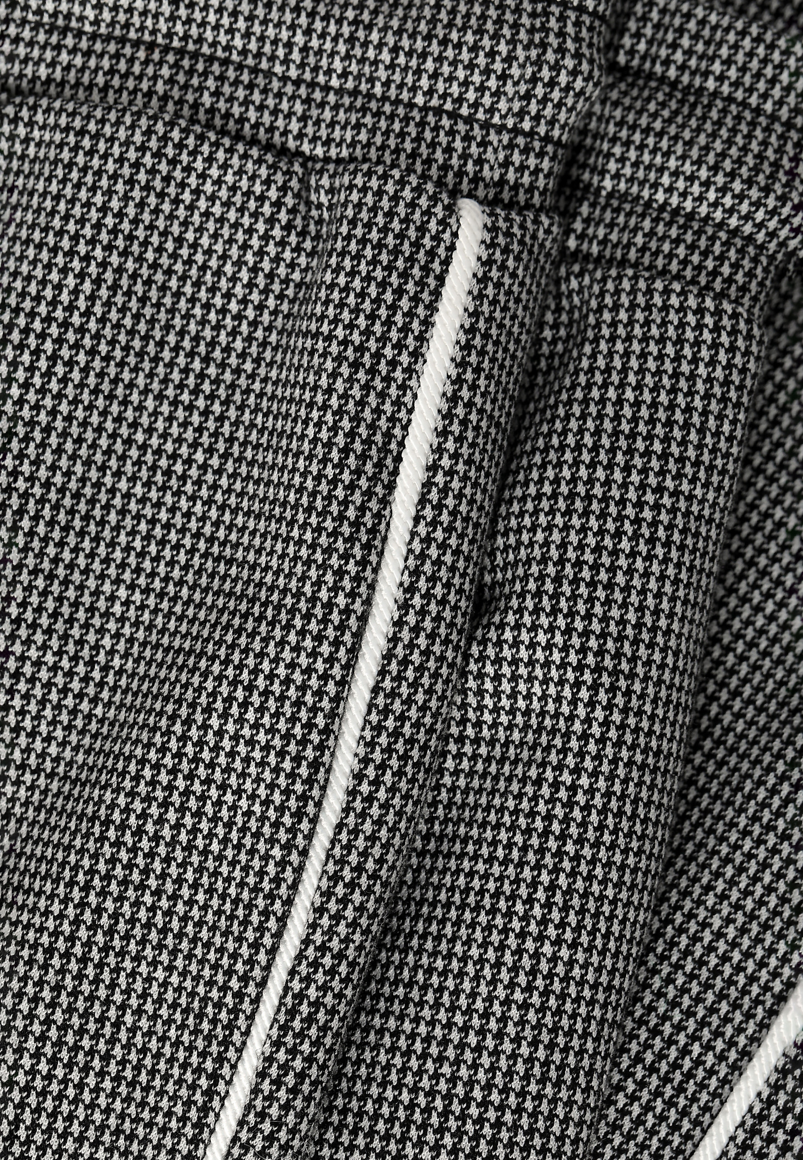 SPODNIE DAMSKIE DZIANINOWE W DROBNĄ KRATKĘ BIZO SPODNIE DAMSKIE DZIANINOWE W DROBNĄ KRATKĘ BIZO MULTIKOLOR 91902