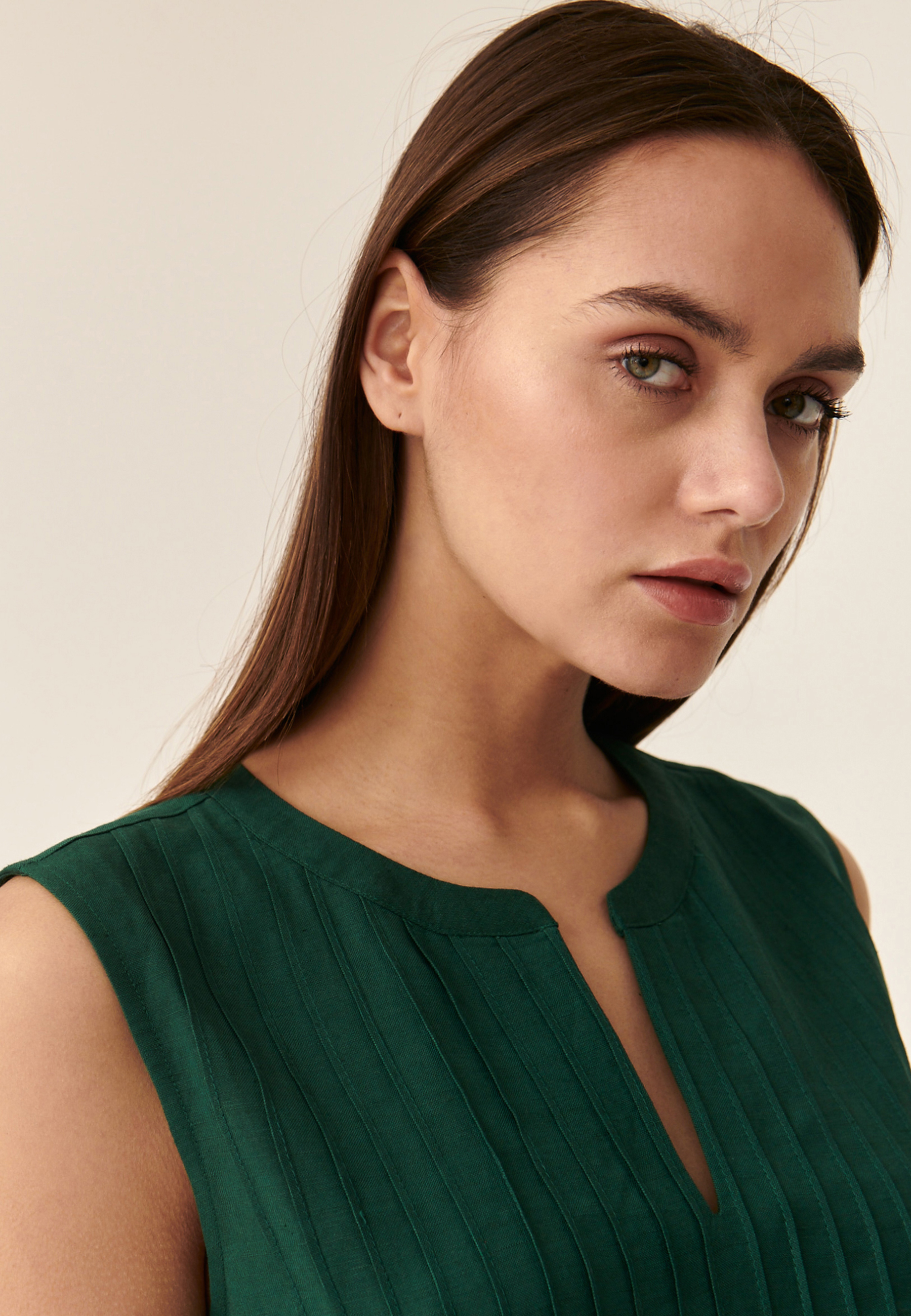 SUKIENKA TKANINOWA Z PASKIEM ANTRAKIA