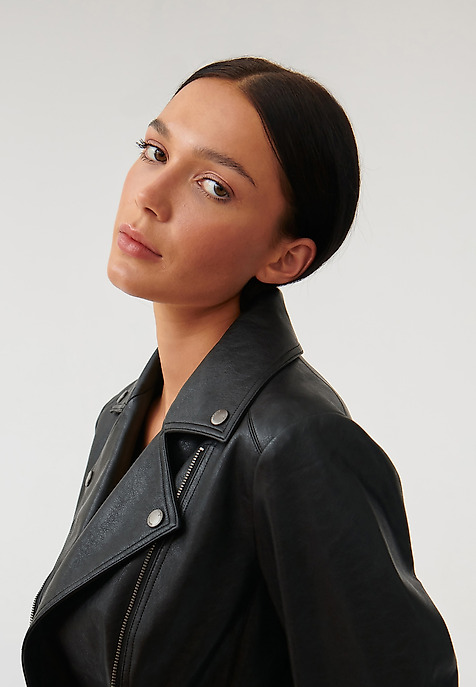 DÁMSKÝ KŘIVÁK RAMONESI DÁMSKÝ KŘIVÁK RAMONESI