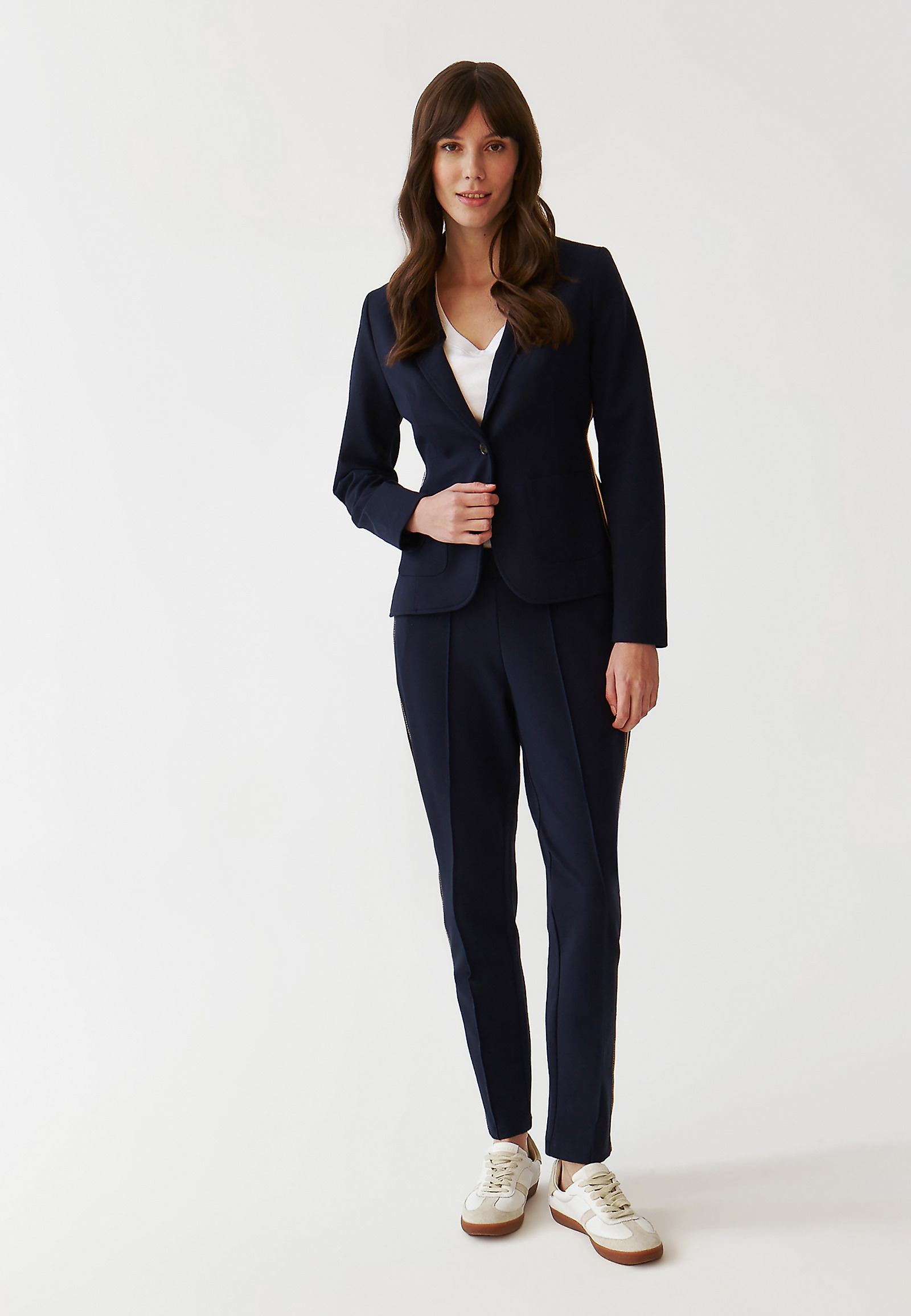 PLETENÉ SAKO S OZDOBNOU ČIPKOU – DEDERI PLETENÉ SAKO S OZDOBNOU ČIPKOU – DEDERI NÁMORNÍCKA MODRÁ 95296