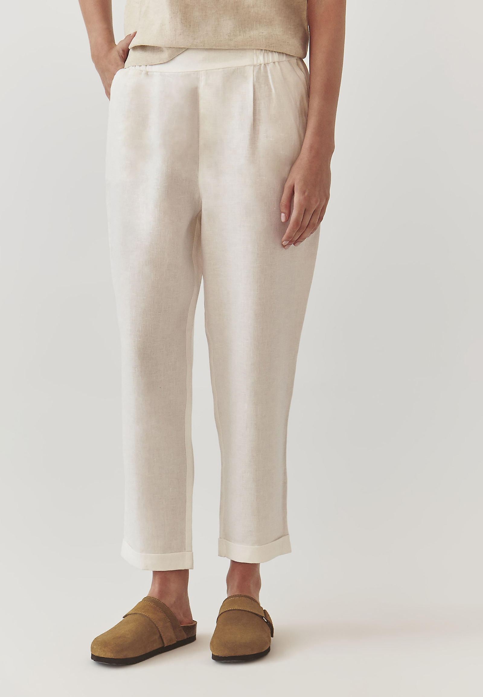 PANTALONI RESPIRABILI DE DAMĂ, DIN IN, CU MANȘETE ÎNTOARSE - MIRIA PANTALONI RESPIRABILI DE DAMĂ, DIN IN, CU MANȘETE ÎNTOARSE - MIRIA ALB 98067