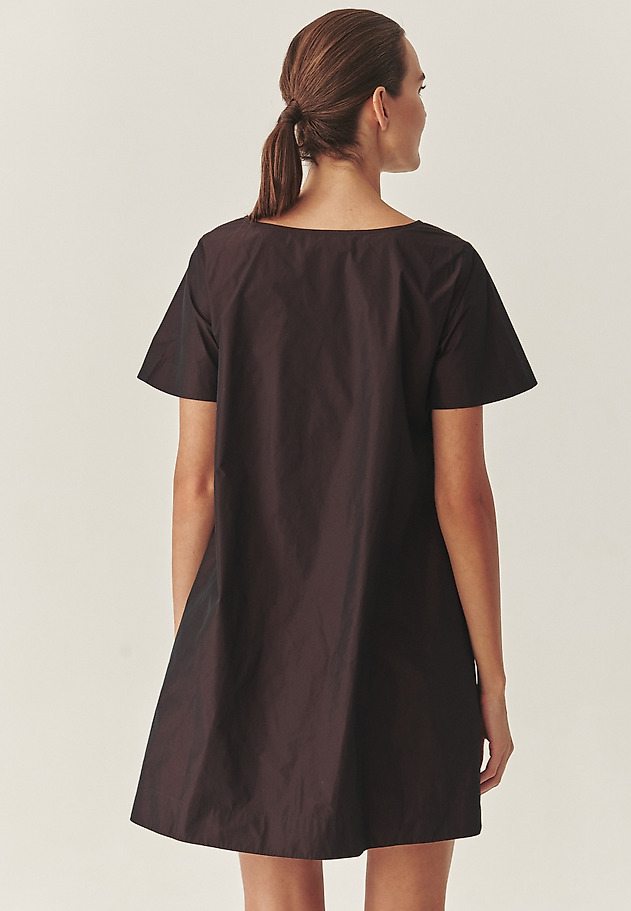 SHORT DRESS WITH FLORAL ADORNMENT - GRACI 1 SHORT DRESS WITH FLORAL ADORNMENT - GRACI 1 RED 3