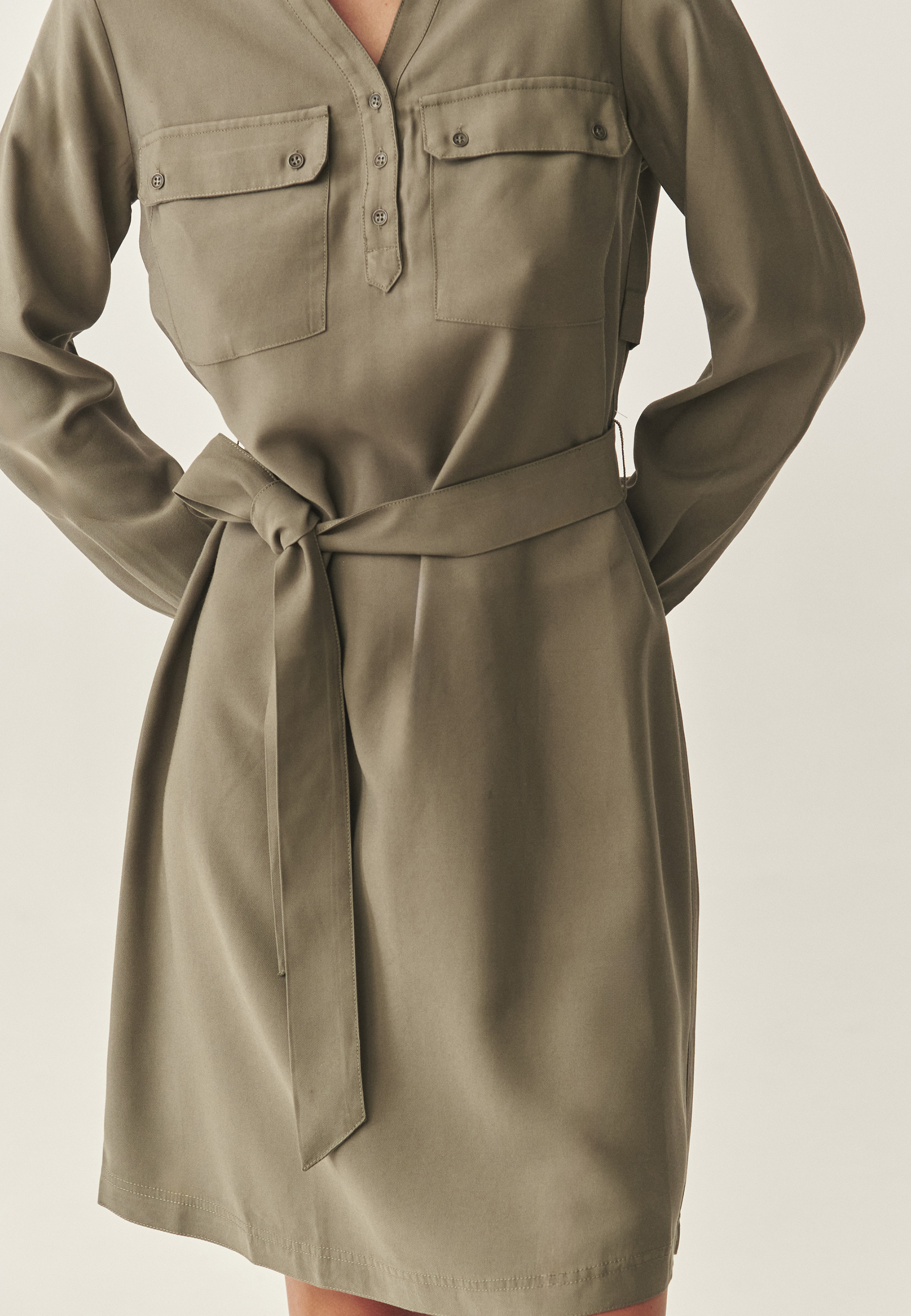 ROCHIE DIN ȚESĂTURĂ CU CUREA ÎN TALIE - KORMO KAKI 2