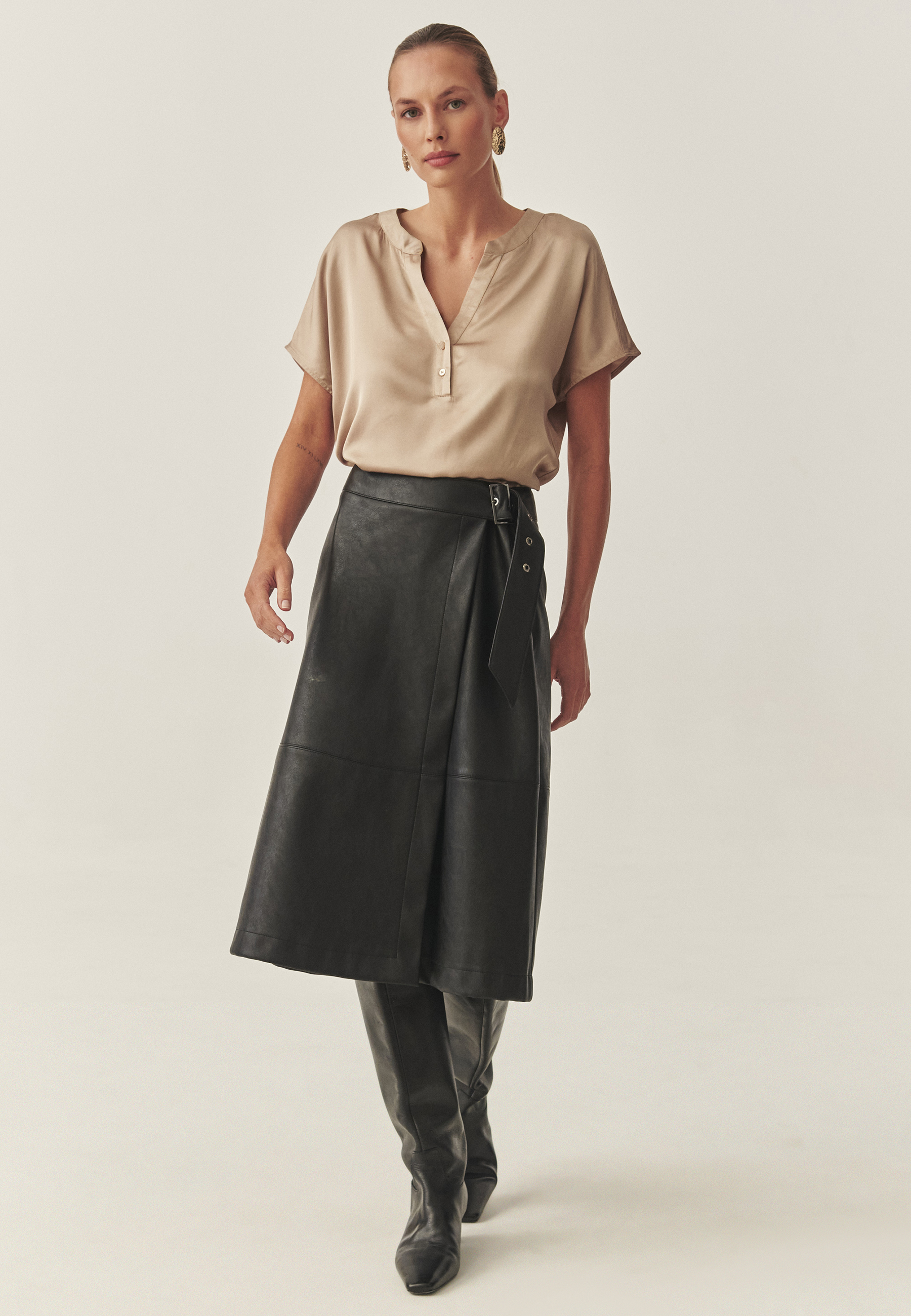 BLUZĂ DE DAMĂ, DIN SATIN DE VISCOZĂ - MARELLI BEJ 2