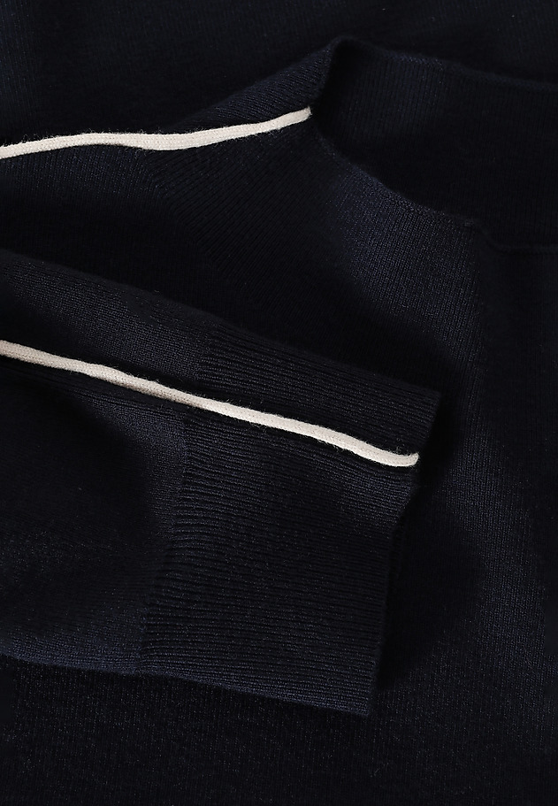 LADIES' SWEATER WITH A BOAT NECKLINE AND DECORATIVE PIPING - CORALINE LADIES' SWEATER WITH A BOAT NECKLINE AND DECORATIVE PIPING - CORALINE GRANATOWY 7
