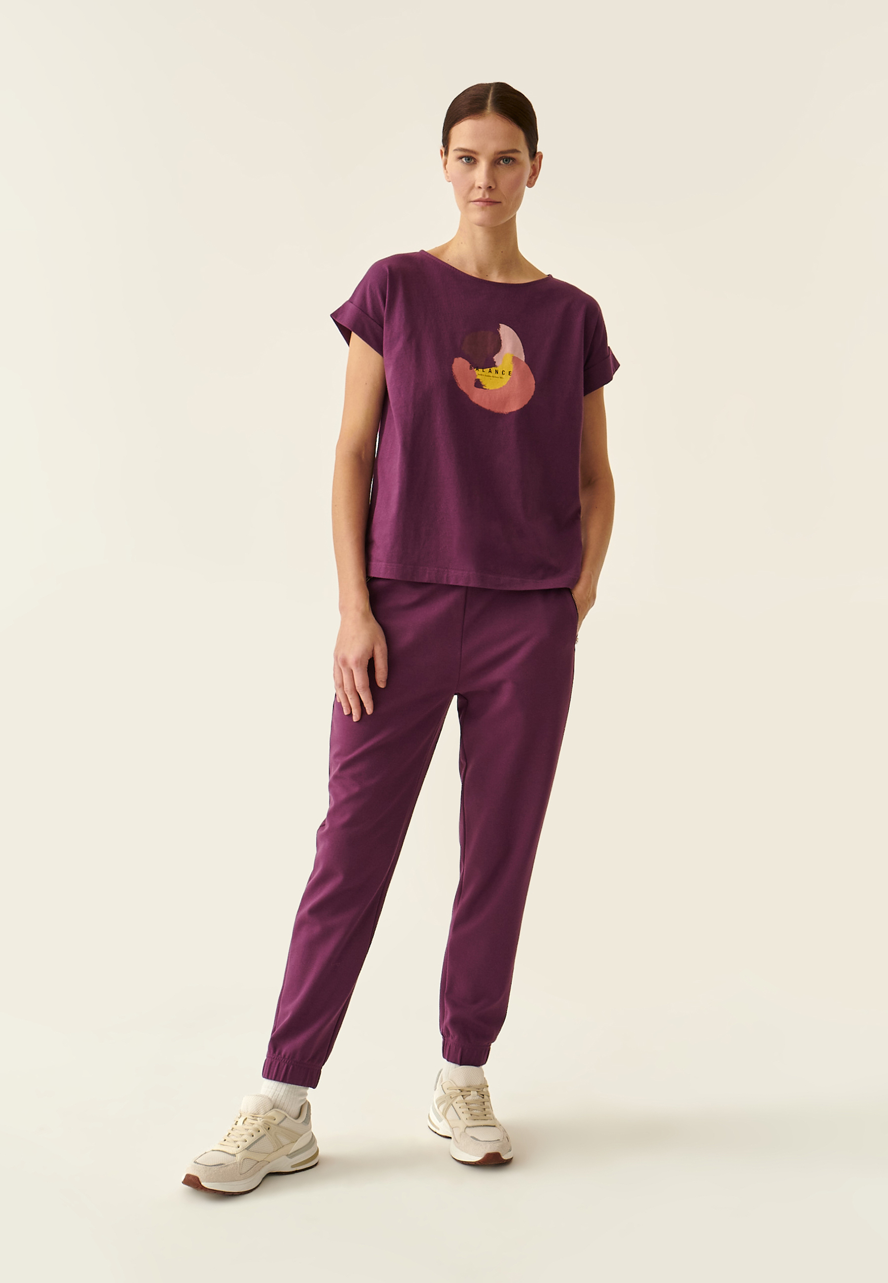 T-SHIRT DAMSKI Z BAWEŁNY ORGANICZNEJ MAKI 1