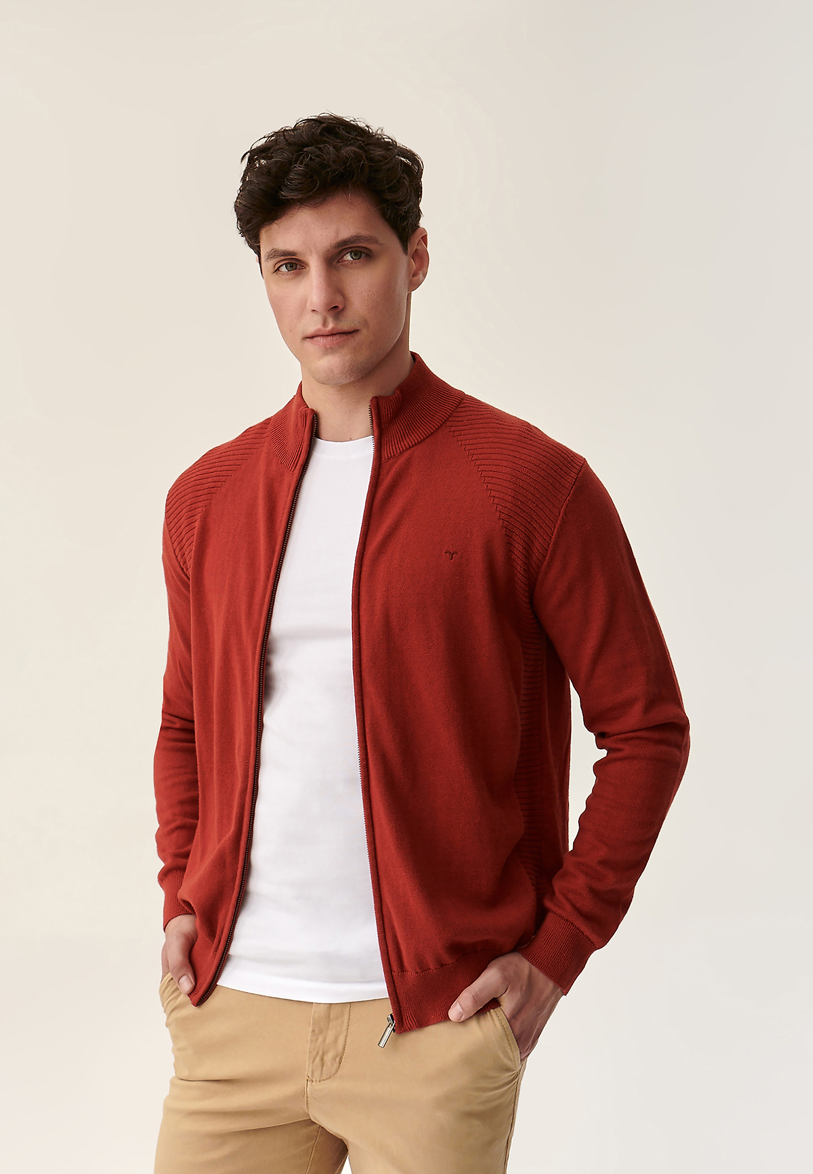 MEN'S ZIPPERED SWEATER - SWET MEN'S ZIPPERED SWEATER - SWET RED 81961