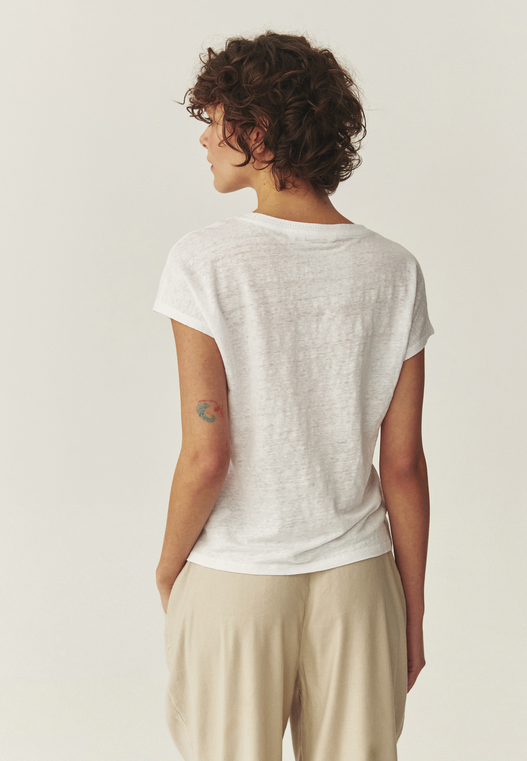 BLUZĂ DIN IN, CU CROIALĂ LEJERĂ - ONYKA ALB 2