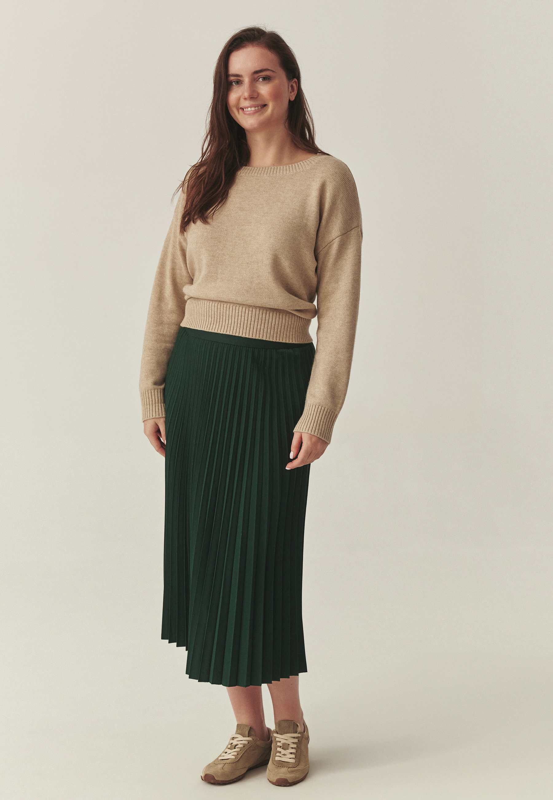 PLISOWANA SPÓDNICA Z TKANINY — MIRAMA 4 ZIELONY 2