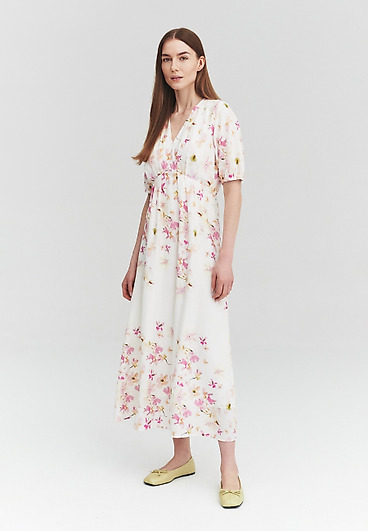 ZWIEWNA SUKIENKA W KWIATY - SOFIYA ZWIEWNA SUKIENKA W KWIATY - SOFIYA