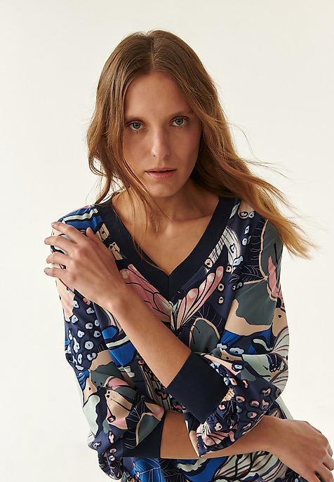 VOLNÉ ŠATY S POTISKEM EMRAMI VÍCEBAREVNÝ 2