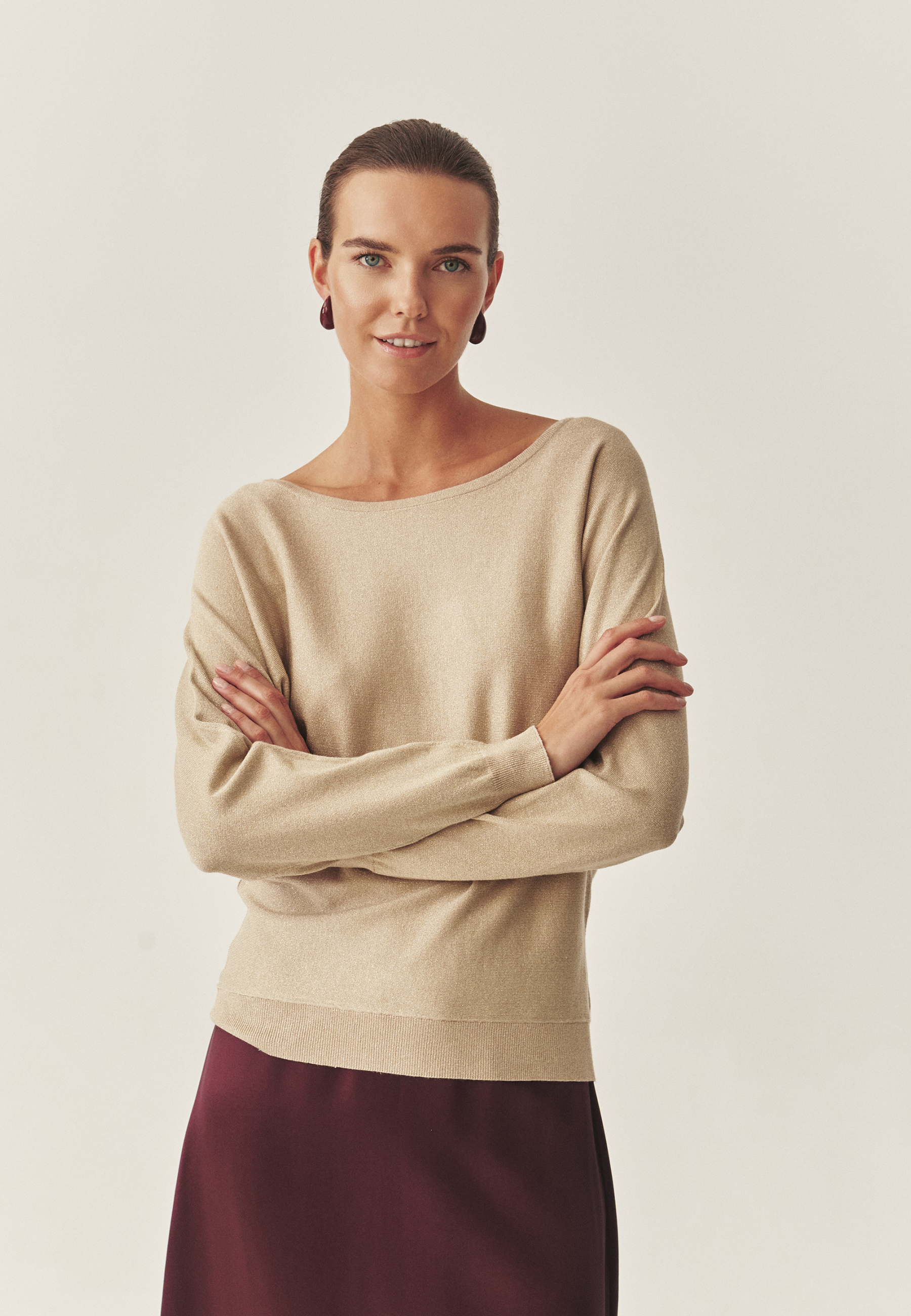 STYLOWY SWETER Z WISKOZĄ - FLARIS 1 BEŻOWY 2