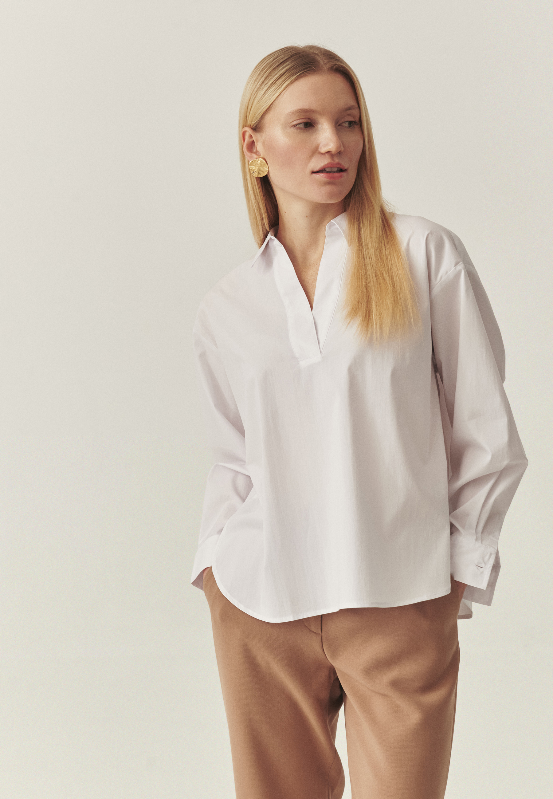 BLUZĂ DE DAMĂ, DIN ȚESĂTURĂ, CU GULER — LORCA ALB 2