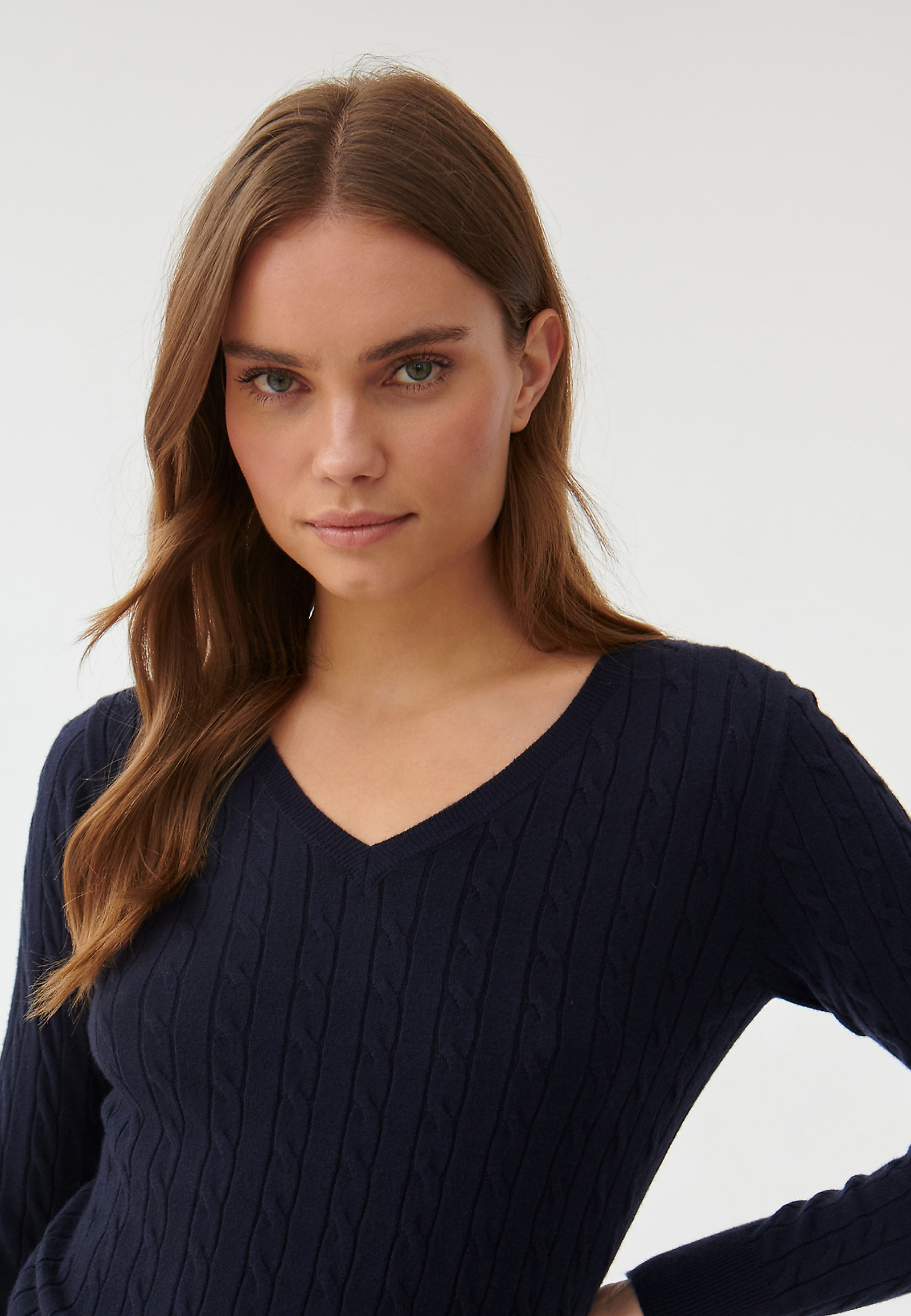 SWETER DAMSKI W SEREK WIRO SWETER DAMSKI W SEREK WIRO GRANATOWY 89452