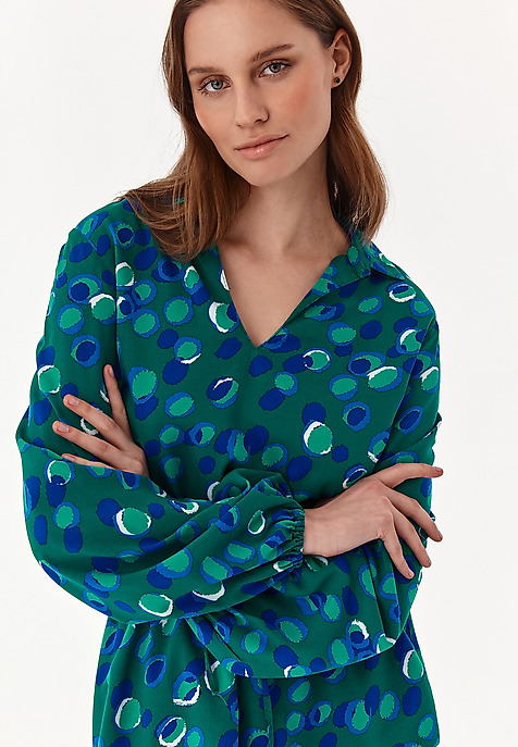 COLECȚIA BLOOMING: BLUZĂ DE DAMĂ CU MODEL LENAZJA 1 COLECȚIA BLOOMING: BLUZĂ DE DAMĂ CU MODEL LENAZJA 1