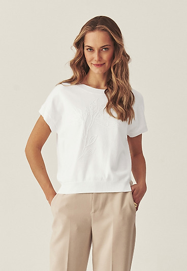 DZIANINOWA BLUZKA Z WISKOZĄ LENZING™ ECOVERO™ - SUFIF DZIANINOWA BLUZKA Z WISKOZĄ LENZING™ ECOVERO™ - SUFIF