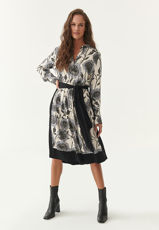 DRESS WITH A STAND-UP COLLAR SOLIKIA DRESS WITH A STAND-UP COLLAR SOLIKIA MULTIKOLOR 1