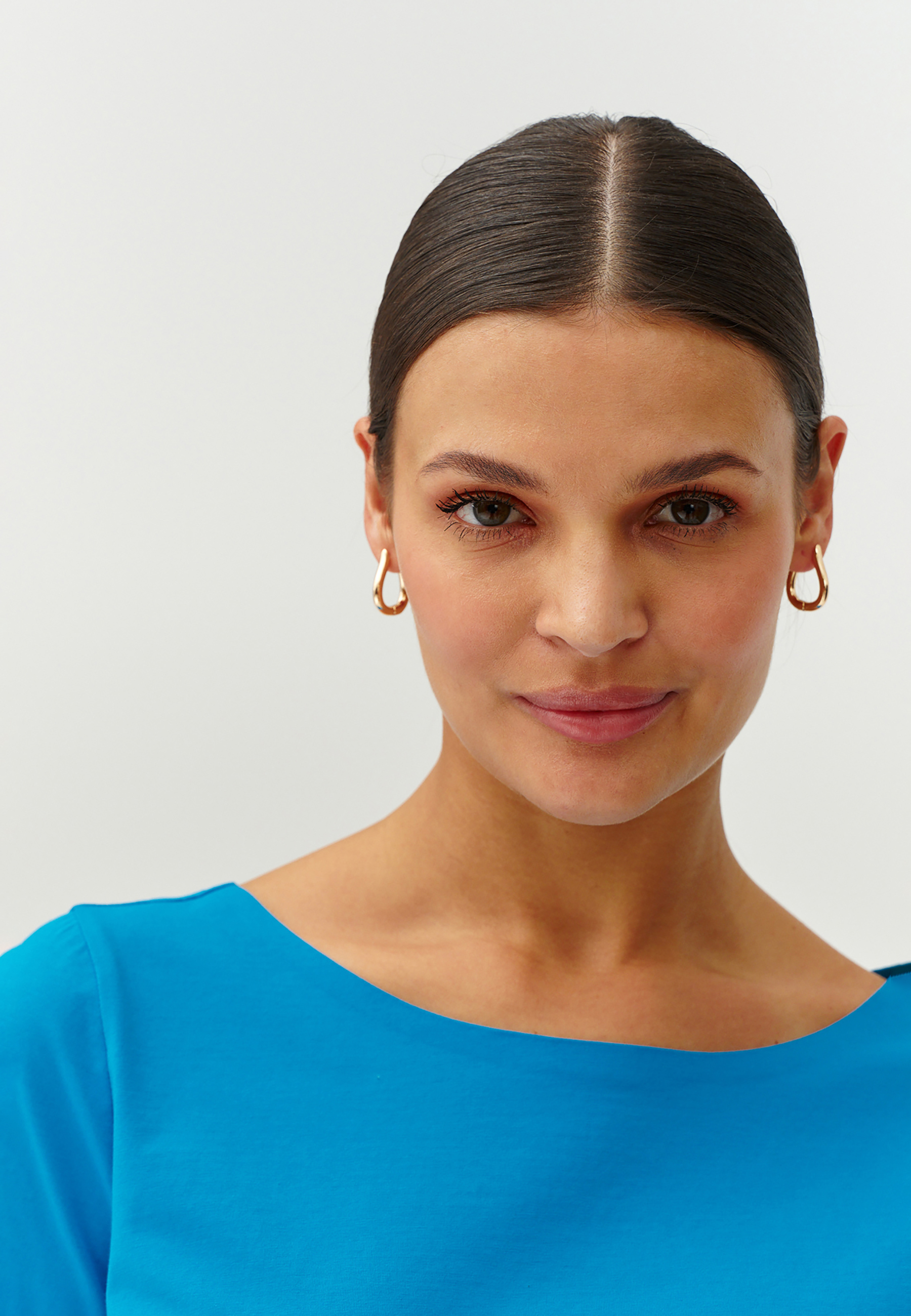 KLASICKÁ DÁMSKÁ ÚPLETOVÁ HALENKA S KRÁTKÝM RUKÁVEM - MIKAJA 1 MODRÁ 2