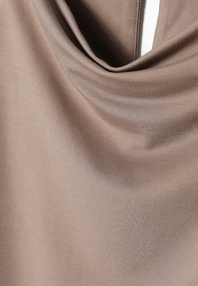 LADIES’ KNIT DRESS WITH WATER NECKLINE - ZORIMAX LADIES’ KNIT DRESS WITH WATER NECKLINE - ZORIMAX BEŻOWY 7