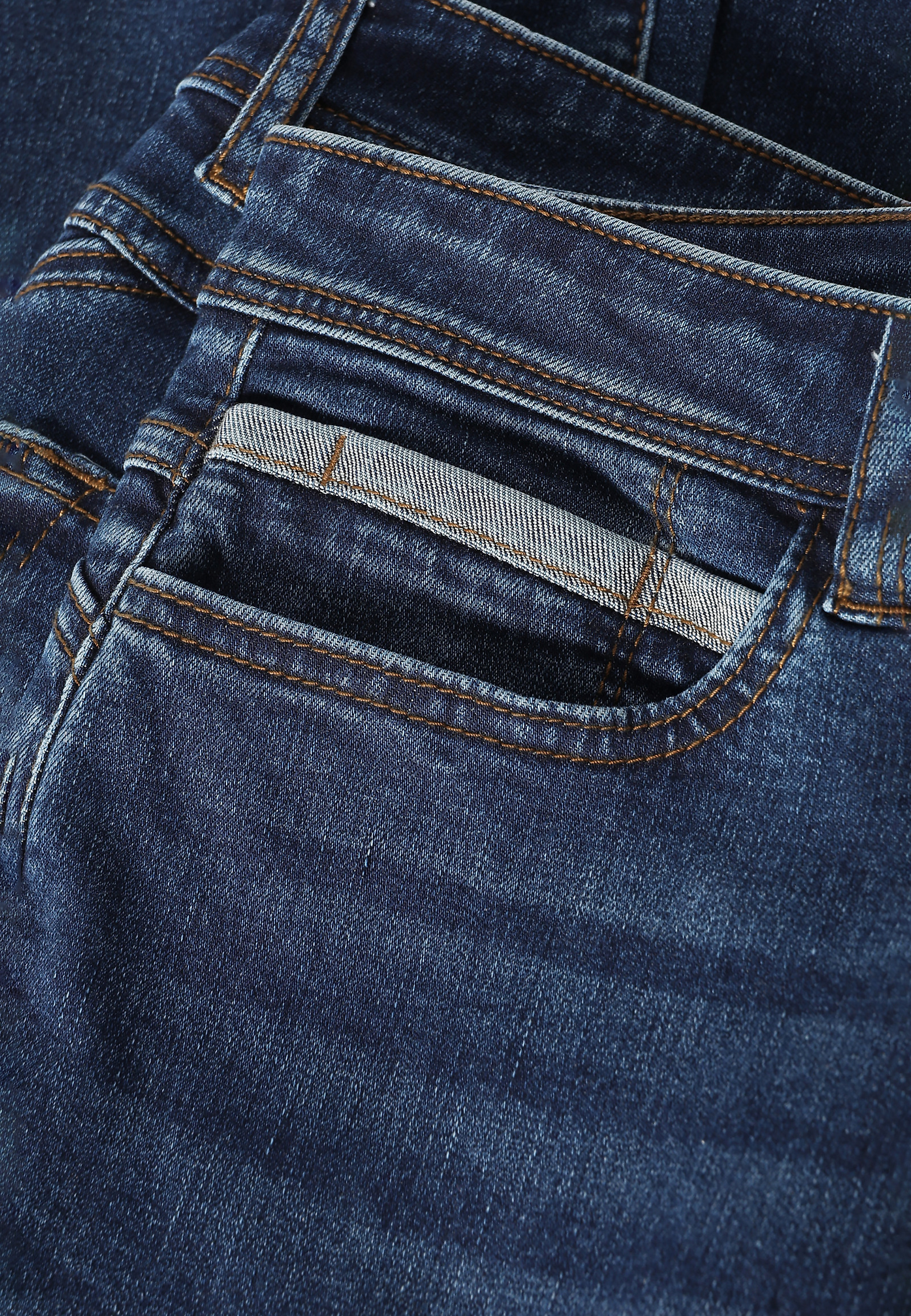 ŽENSKE JEANS HLAČE IZ DŽINSA Z OKRASNO MANŠETO - ALANO ŽENSKE JEANS HLAČE IZ DŽINSA Z OKRASNO MANŠETO - ALANO MODRA 94632