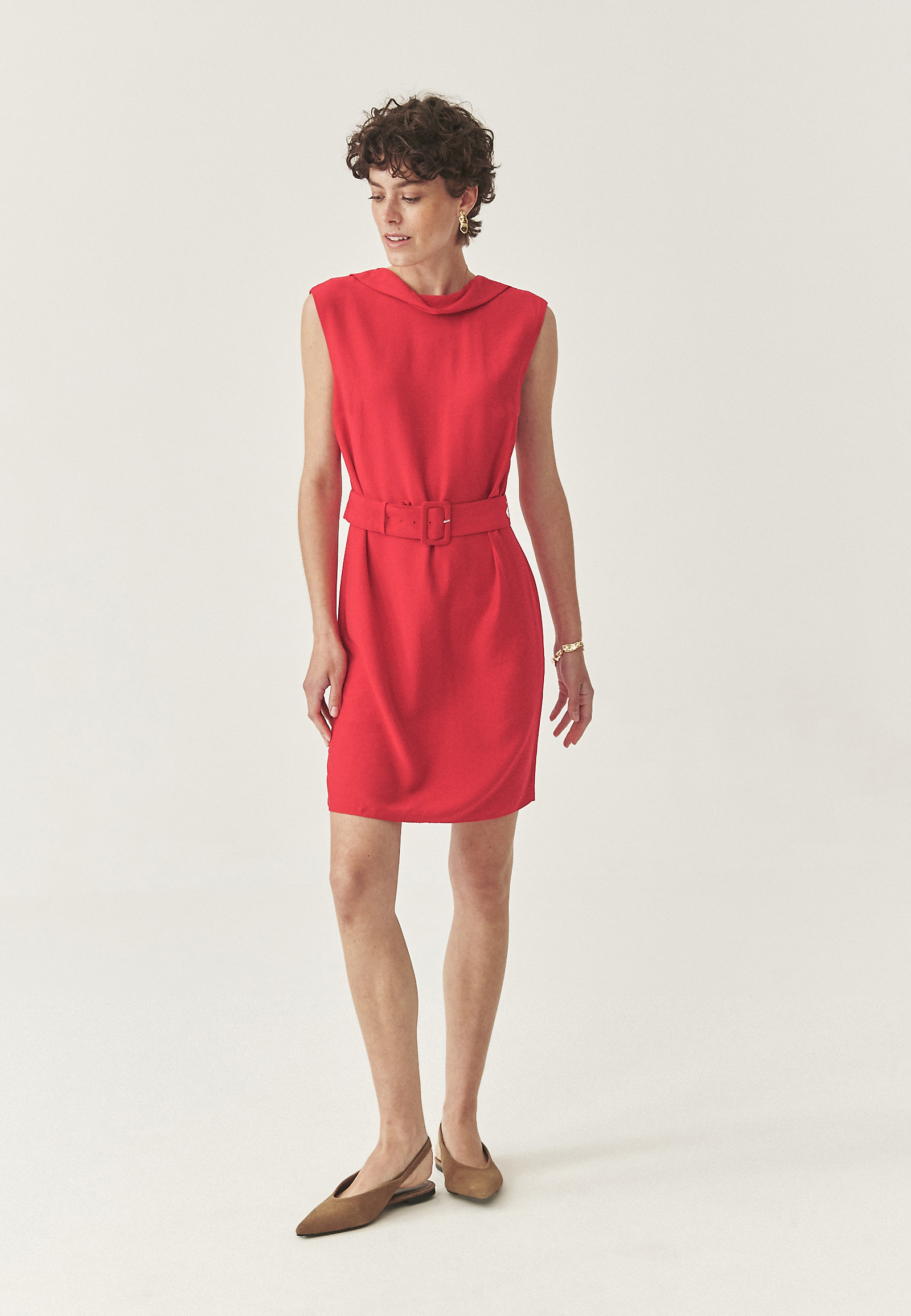 SHORT DRESS WITH BELT- KEARA CZ SHORT DRESS WITH BELT- KEARA CZ RED 114257