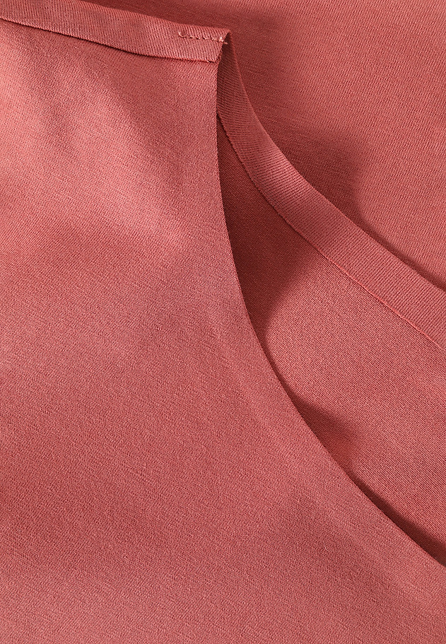 LADIES’ SHORT SLEEVED BLOUSE WITH SEAMLESS FINISH - MIKAJA 2 LADIES’ SHORT SLEEVED BLOUSE WITH SEAMLESS FINISH - MIKAJA 2 PINK 6