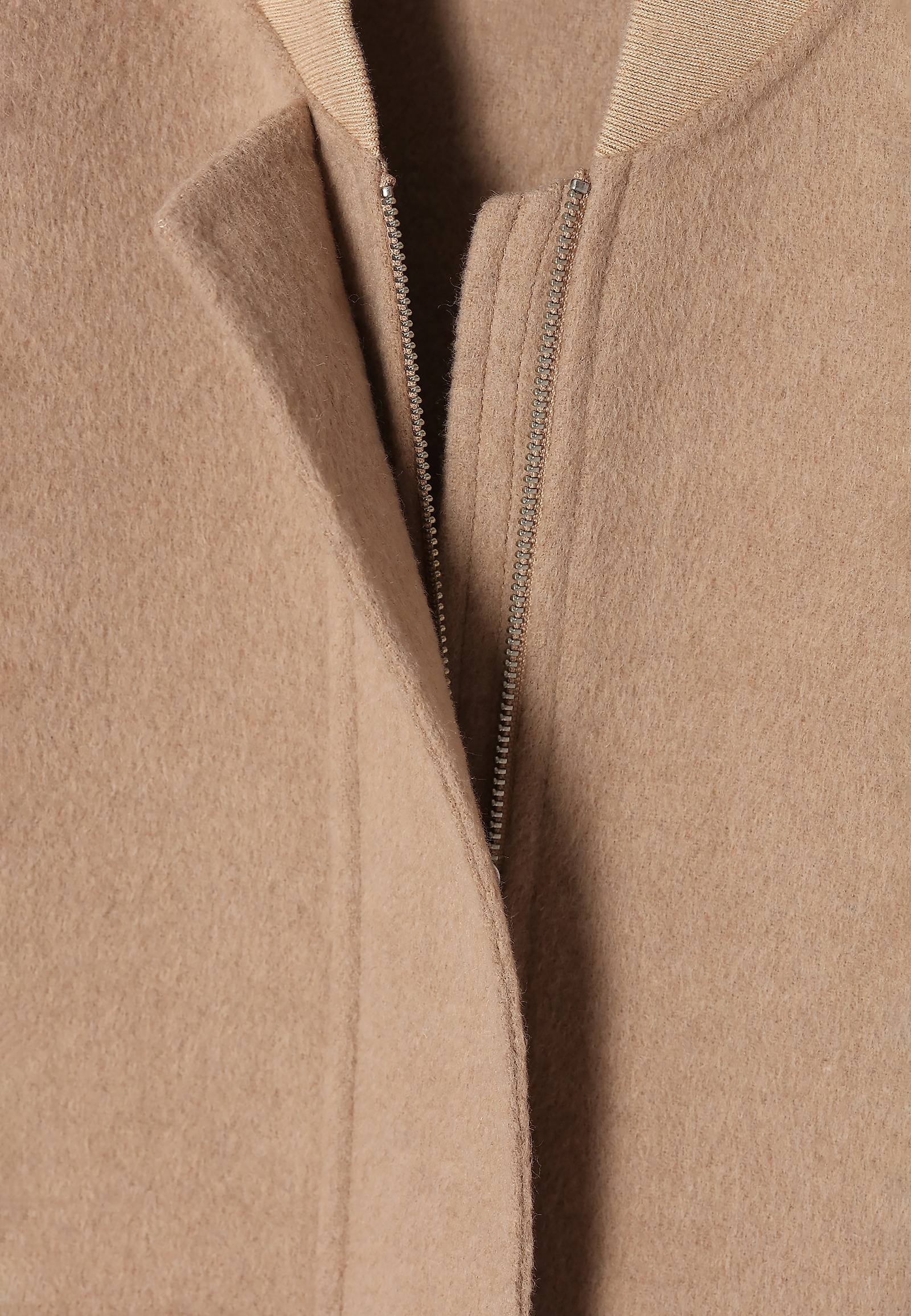 DŁUGA PIKOWANA KAMIZELKA DAMSKA ARA DŁUGA PIKOWANA KAMIZELKA DAMSKA ARA BEŻOWY 84666