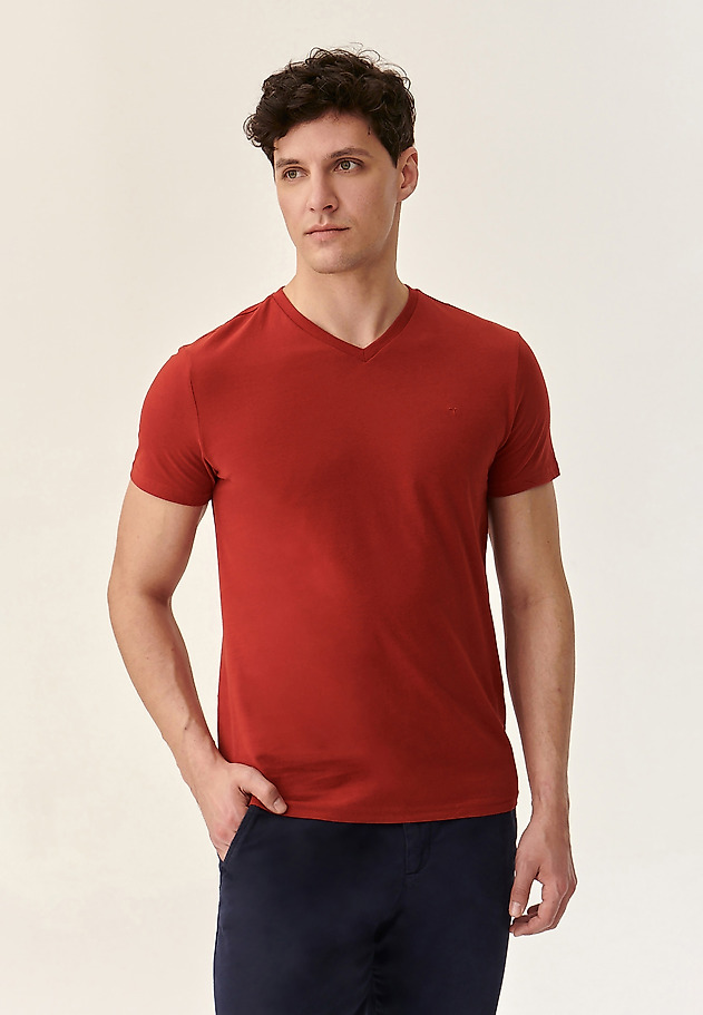 KLASYCZNY T-SHIRT MĘSKI LUCK KLASYCZNY T-SHIRT MĘSKI LUCK CZERWONY 3