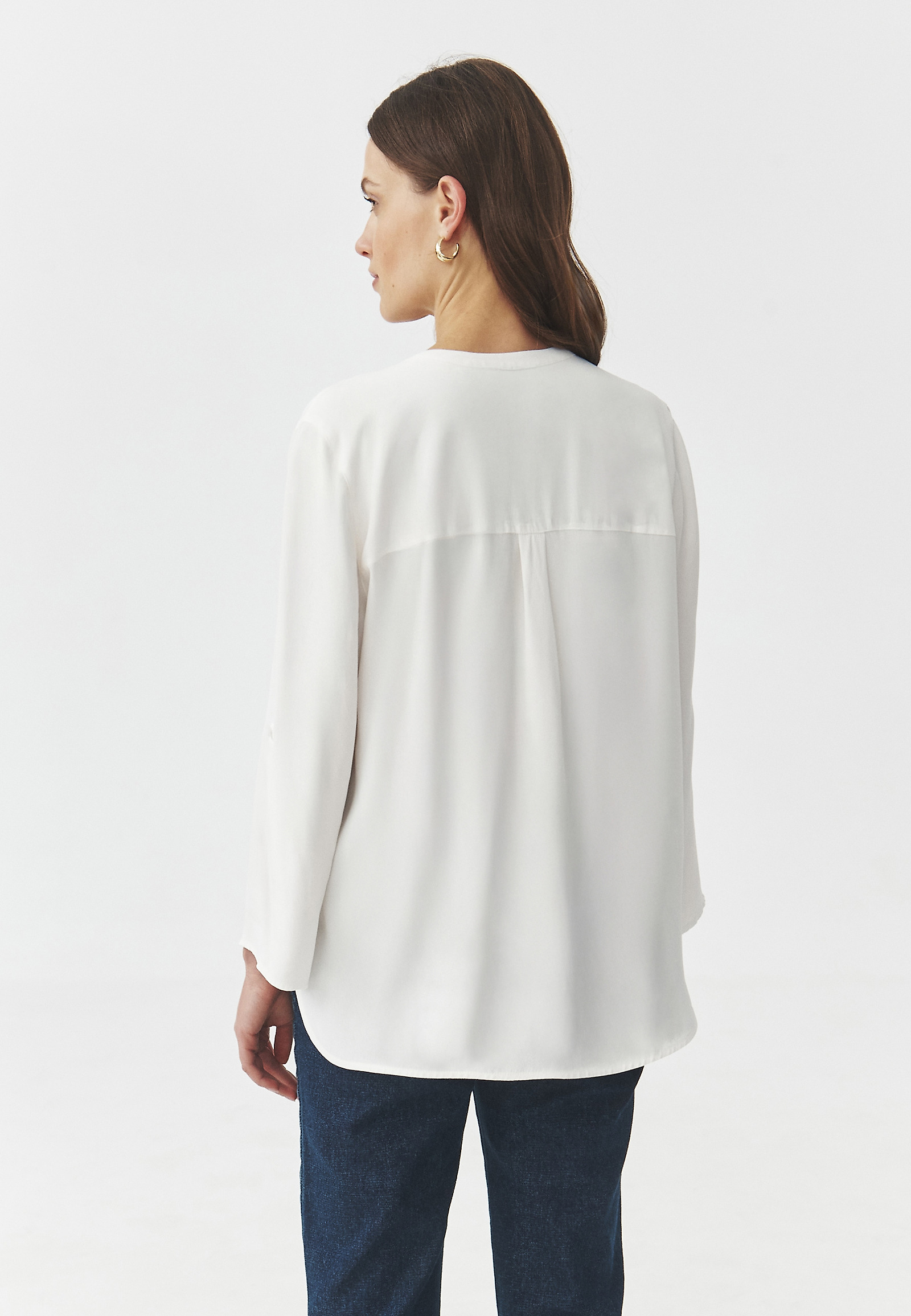 BLUZA IZ VISKOZE Z ZAVIHANIMI ROKAVI - ZAO BLUZA IZ VISKOZE Z ZAVIHANIMI ROKAVI - ZAO ECRU 107385