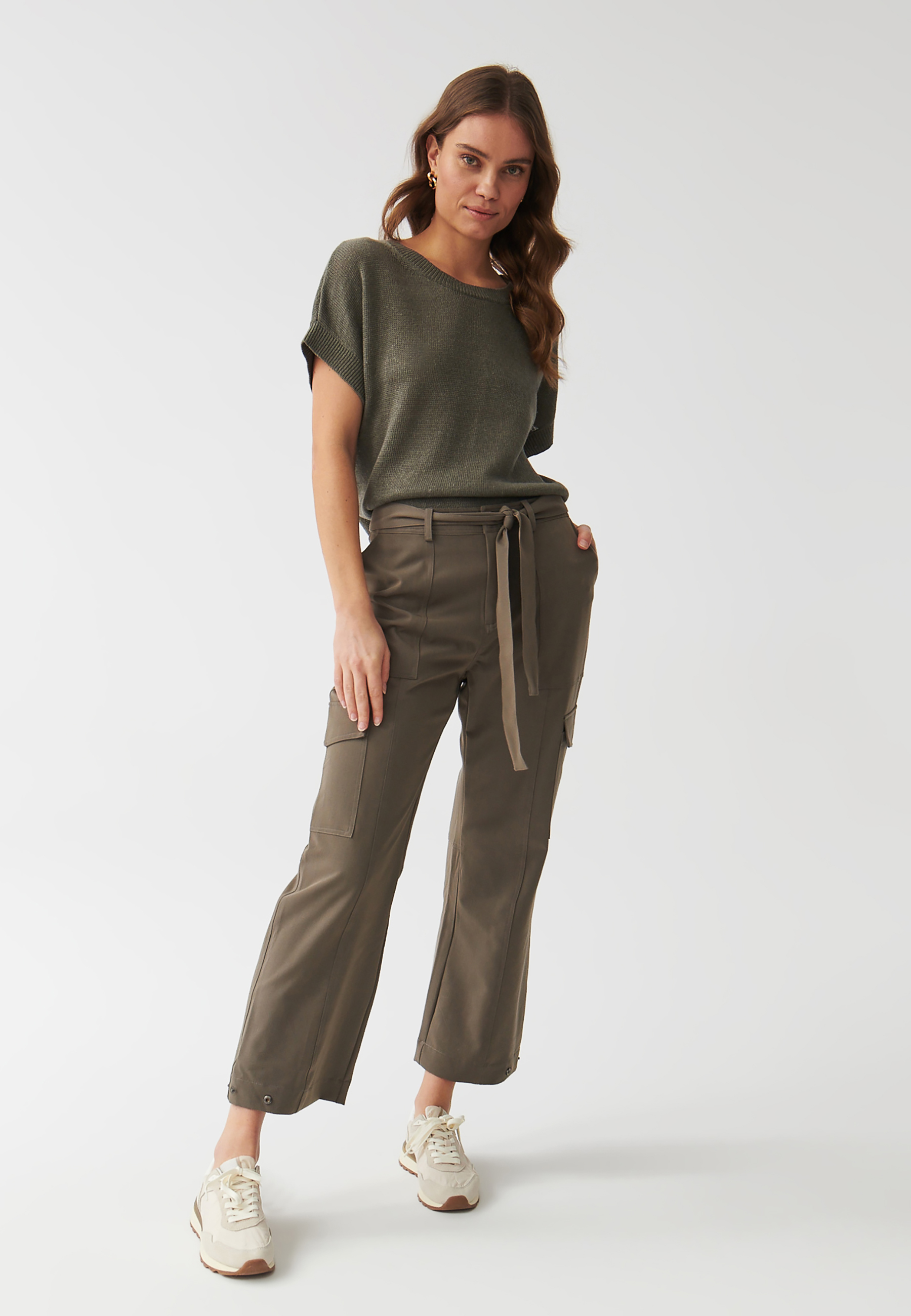 DÁMSKÝ LNĚNÝ SVETR S KRÁTKÝMI KIMONOVÝMI RUKÁVY - LIMIKO KHAKI 2