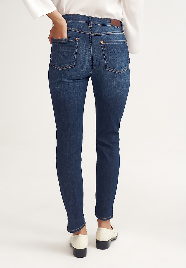 FITTED LADIES’ TROUSERS WITH CHARMING FINISH REVEALING UNIQUE PRINT - DEZIRA 1 FITTED LADIES’ TROUSERS WITH CHARMING FINISH REVEALING UNIQUE PRINT - DEZIRA 1 NIEBIESKI 3