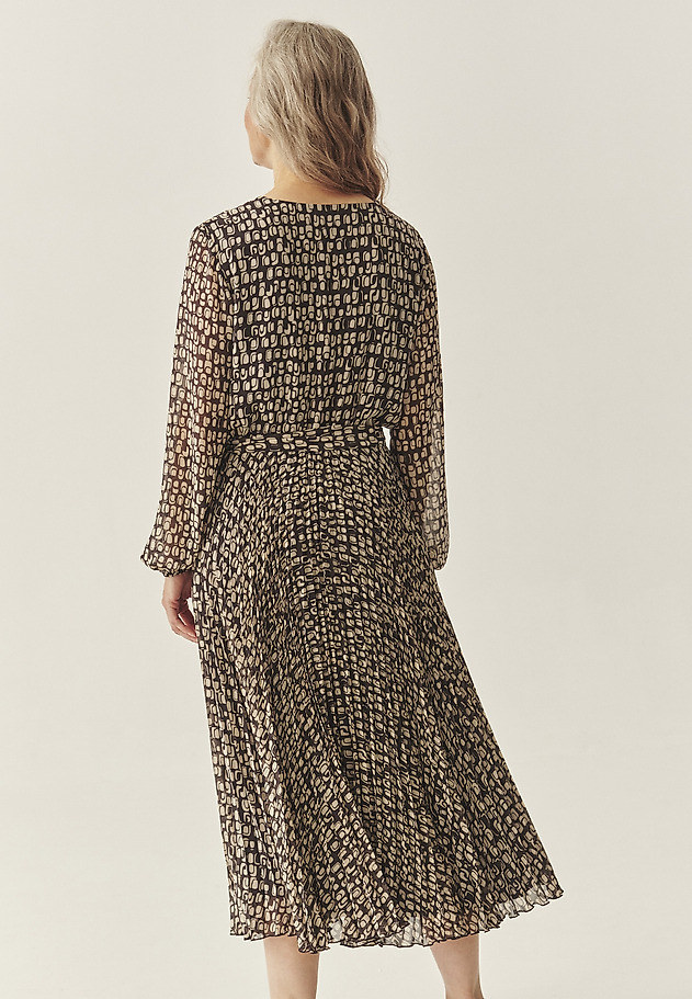 PLEATED DRESS WITH ORIGINAL DESIGN - IDA PLEATED DRESS WITH ORIGINAL DESIGN - IDA BROWN 2