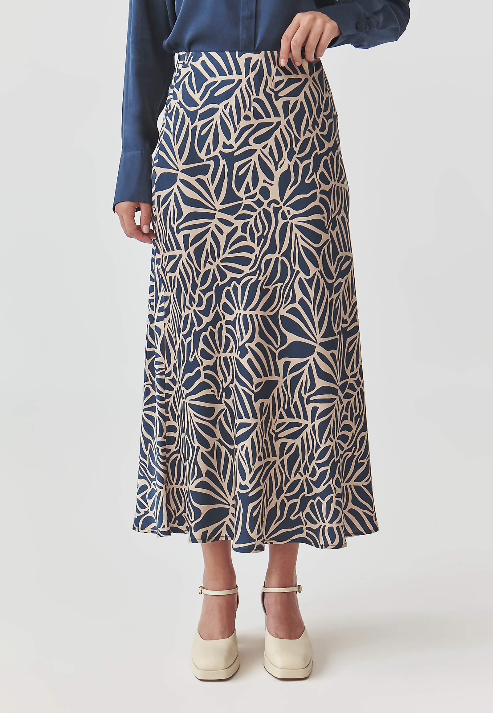 LONG LADIES’ SATIN SKIRT - SATINOLA LONG LADIES’ SATIN SKIRT - SATINOLA MULTICOLOR 100216
