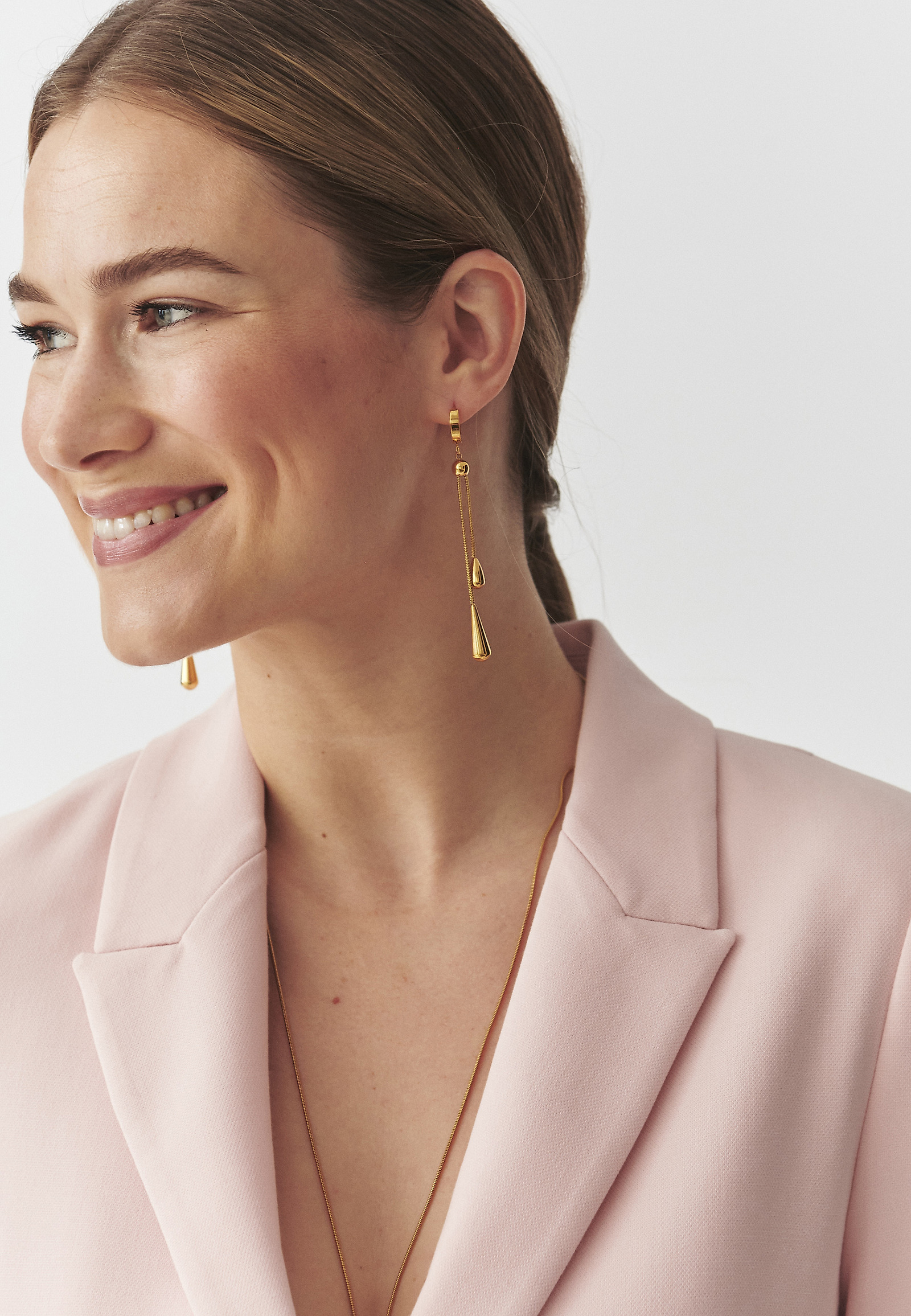 LONG EARRINGS — MAJORY LONG EARRINGS — MAJORY GOLD 108937