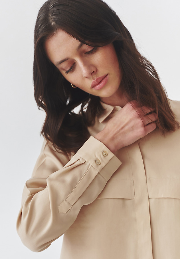 ELEGANT LADIES’ SHIRT - KOROTA ELEGANT LADIES’ SHIRT - KOROTA BEŻOWY 4