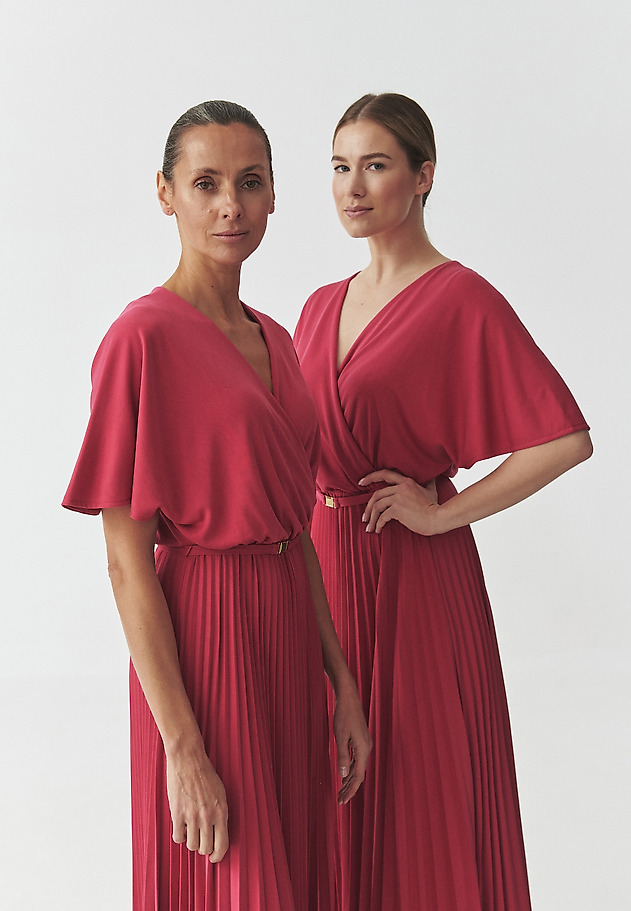 PLEATED DRESS IN FUCHSIA - GALIJA PLEATED DRESS IN FUCHSIA - GALIJA CZERWONY 7