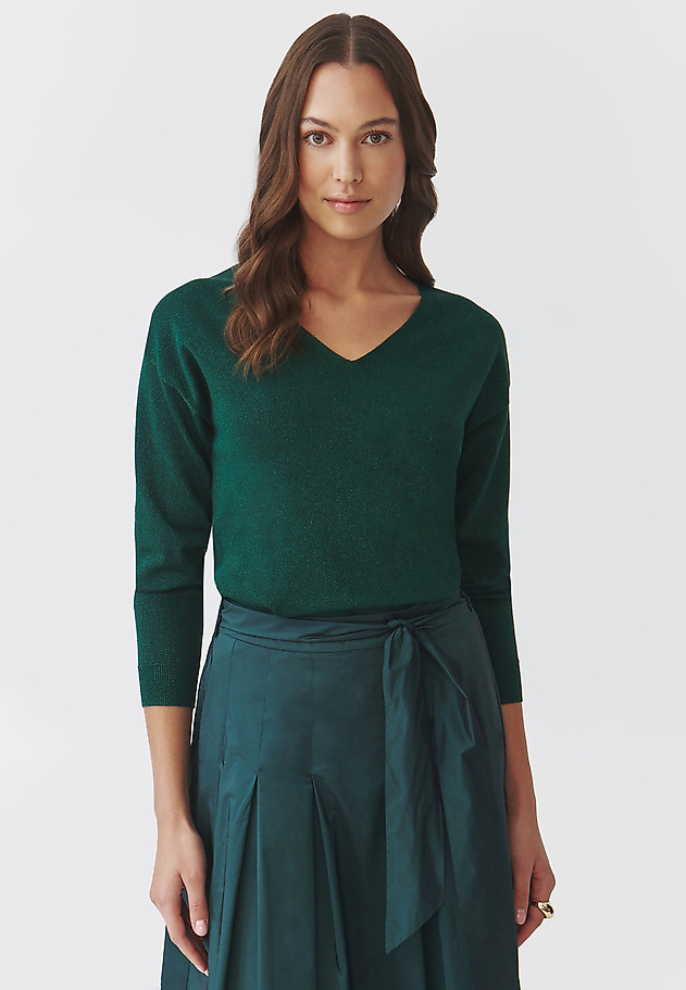 CLASSIC LADIES' JUMPER WITH V-NECK AND SHINY YARN — FLARE CLASSIC LADIES' JUMPER WITH V-NECK AND SHINY YARN — FLARE ZIELONY 1