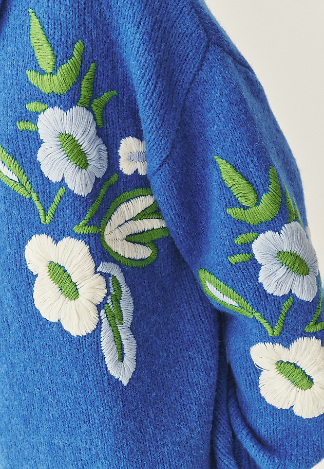 LOOSE-FIT SWEATER WITH FLORAL PATTERN- ASAMI LOOSE-FIT SWEATER WITH FLORAL PATTERN- ASAMI BLUE 6