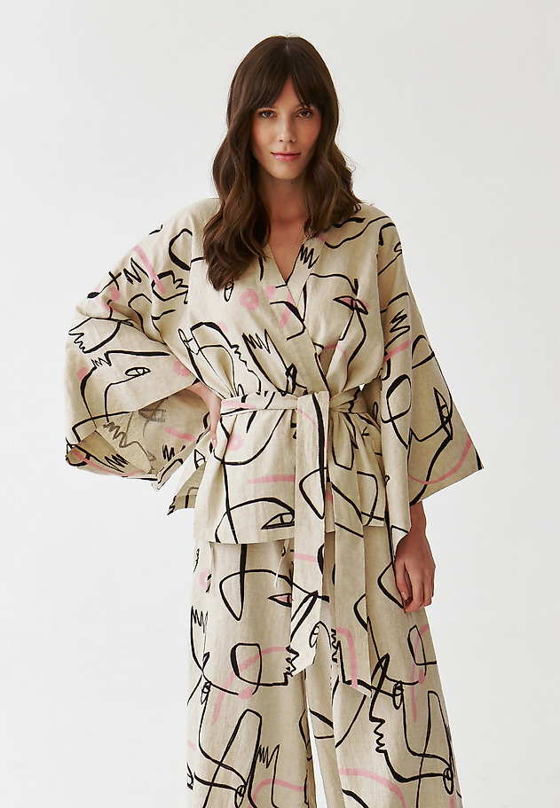 MODERN LADIES’ KIMONO BLAZER WITH A BELT - KIMONI 1 MODERN LADIES’ KIMONO BLAZER WITH A BELT - KIMONI 1 MULTIKOLOR 3