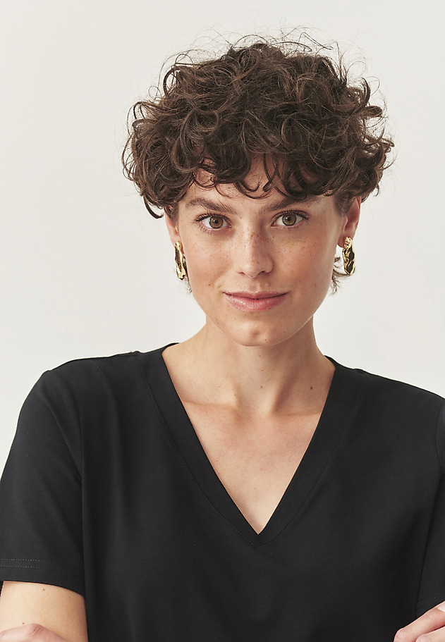 LEŽÉRNA BAVLNENÁ BLÚZKA - RIBI LEŽÉRNA BAVLNENÁ BLÚZKA - RIBI ČIERNA 4