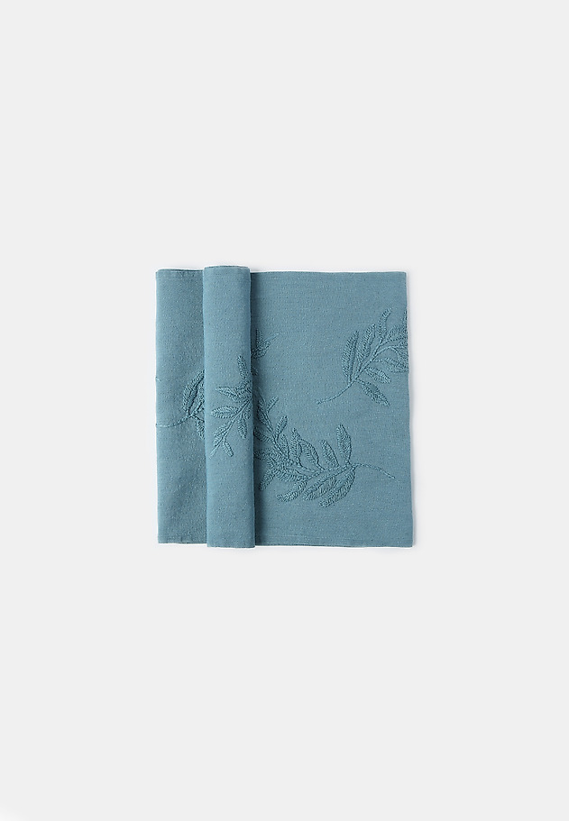 EMBROIDERED TABLE RUNNER AURA EMBROIDERED TABLE RUNNER AURA BLUE 1