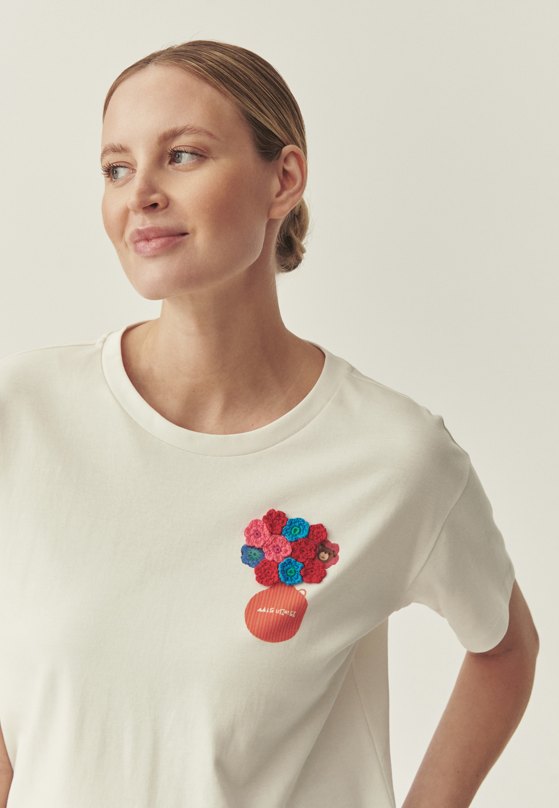 BAWEŁNIANY T-SHIRT Z AUTORSKIMI HAFTAMI - VILO 2 ECRU 2