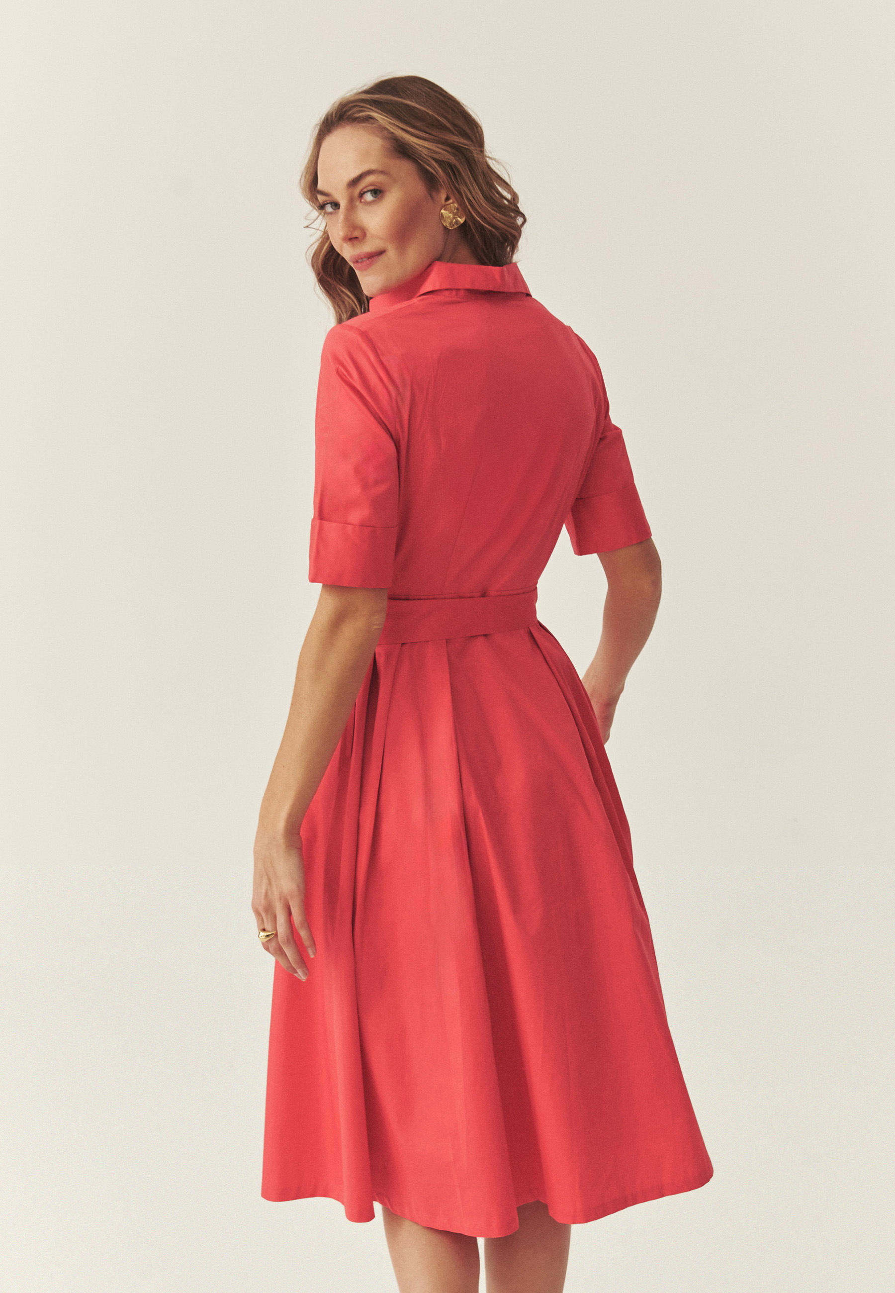 ROZKLOSZOWANA SUKIENKA Z BAWEŁNY - NIKI 1 CZERWONY 2