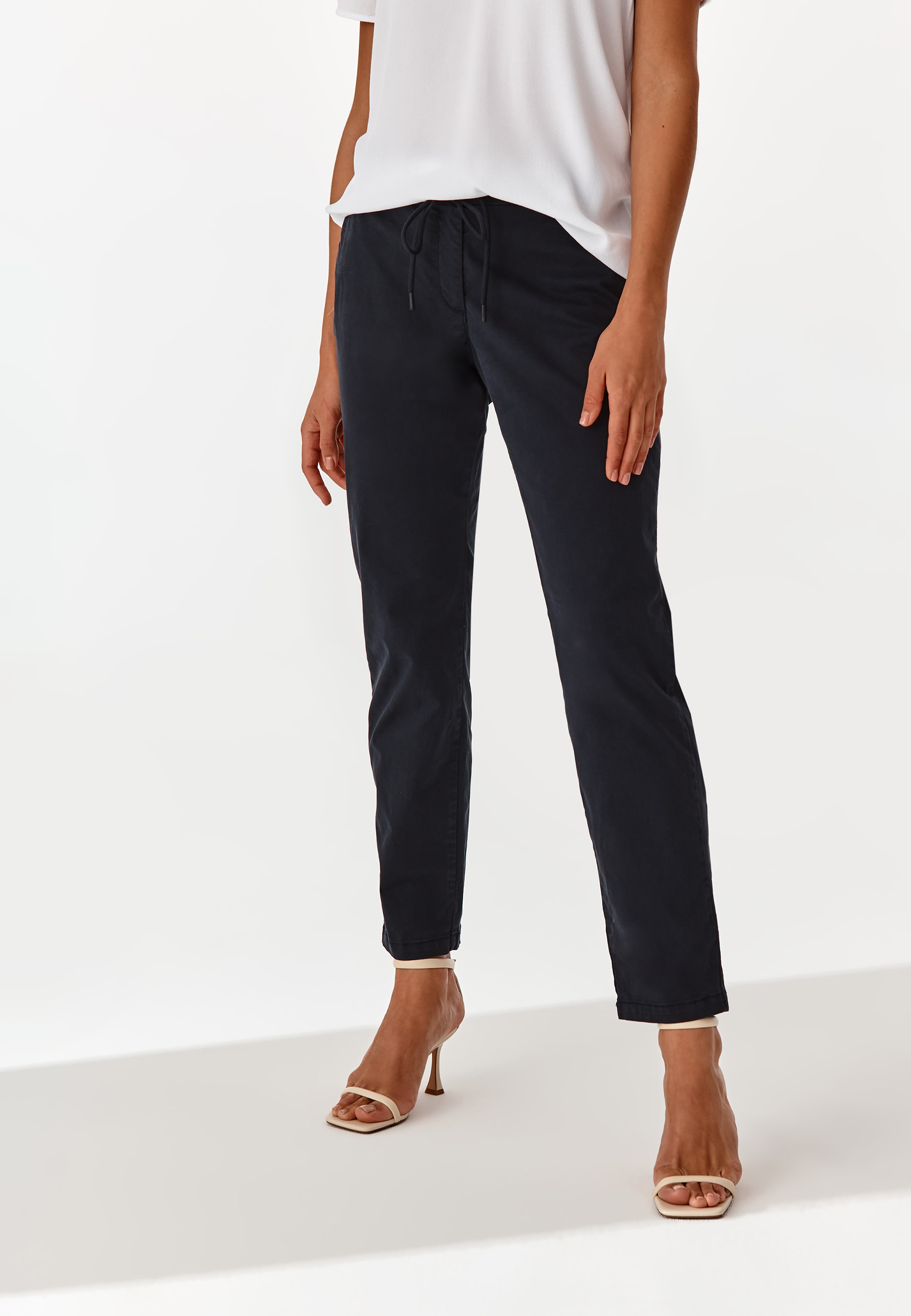 LADIES' TROUSERS NOKOTI