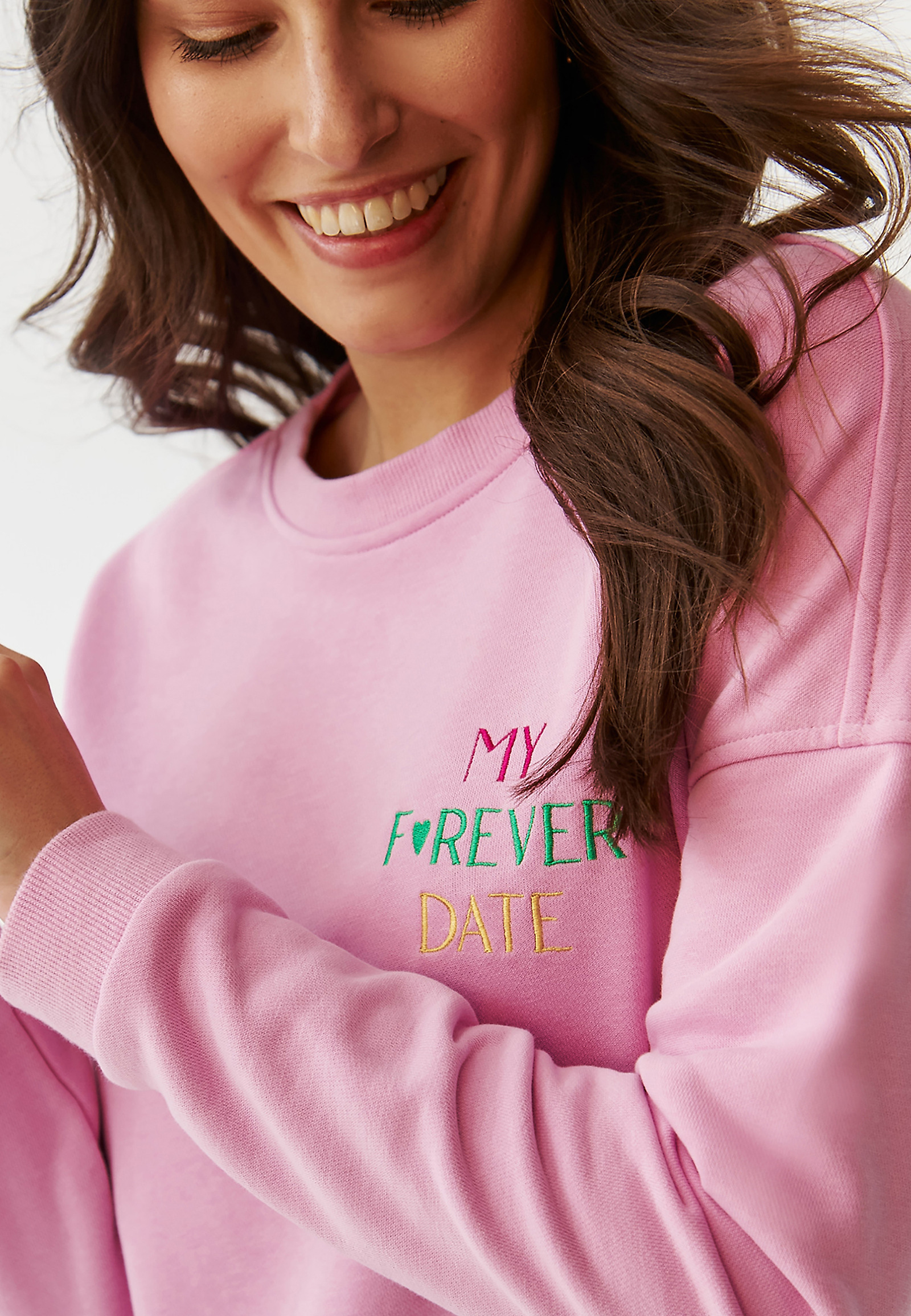 LADIES’ SWEATSHIRT WITH TEXT INSCRIPTION EMBROIDERY - GINGER LADIES’ SWEATSHIRT WITH TEXT INSCRIPTION EMBROIDERY - GINGER PINK 103160