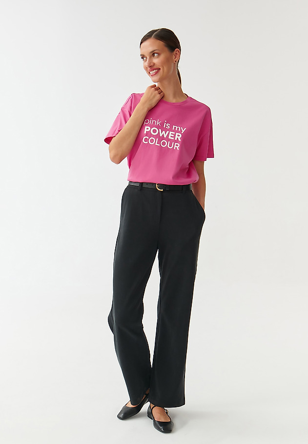 TRICOU DE DAMĂ, CU IMPRIMEU LOCALIZAT MALATI TRICOU DE DAMĂ, CU IMPRIMEU LOCALIZAT MALATI ROZ 3