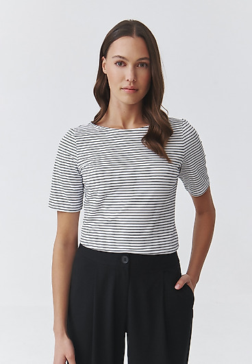 FITTED KNITTED CROSS-STRIPED BLOUSE FOR LADIES — LUMIKO 1 FITTED KNITTED CROSS-STRIPED BLOUSE FOR LADIES — LUMIKO 1