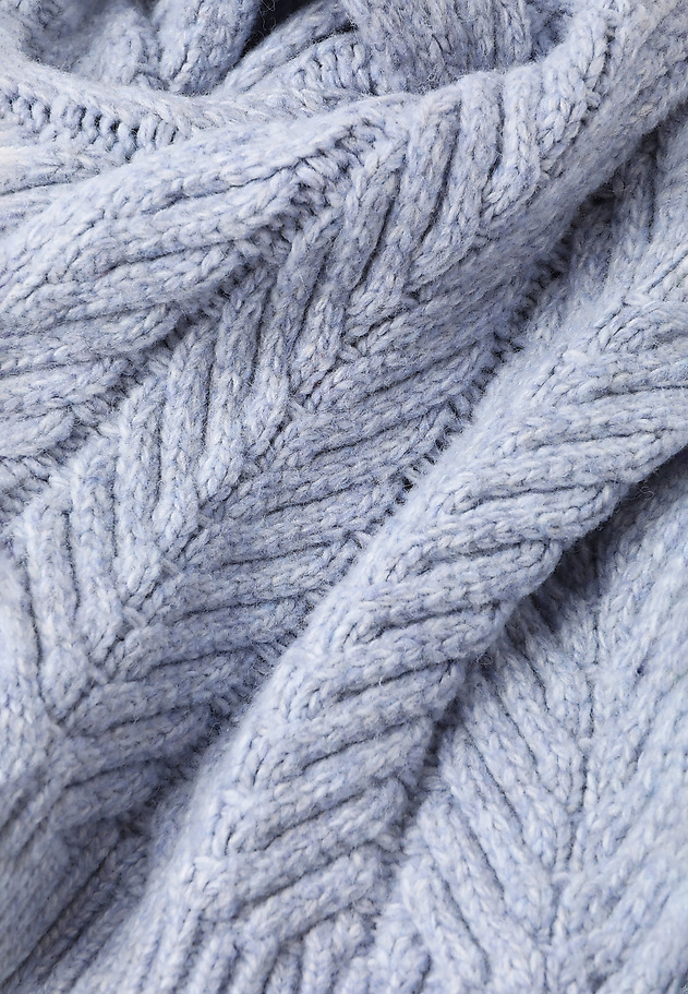 LADIES' KNITTED SCARF — WELLIR LADIES' KNITTED SCARF — WELLIR BLUE 2